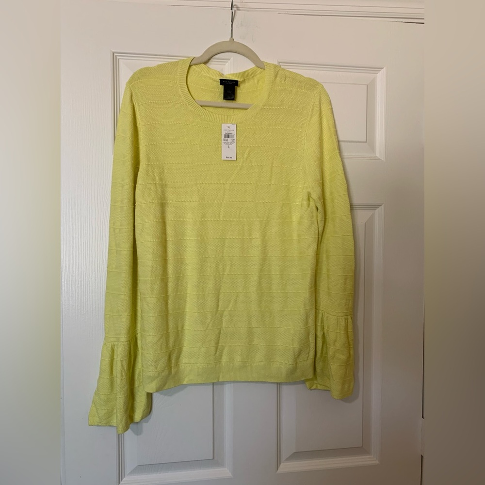 Ann Taylor‎ Ribbed Lemon Knit Long Bell Sleeve Sweater Size Large Feminine